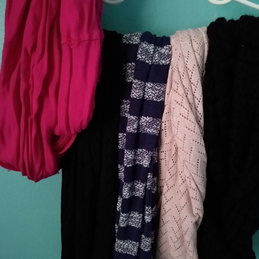 Neck scarfs